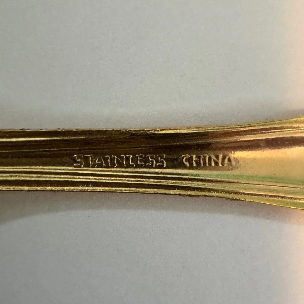 Unbranded Flatware Set 45pc Gold Tone Vintage 70s 80s Floral Stainless Service 8